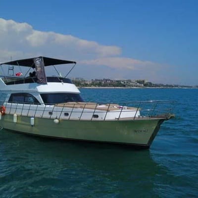 Exklusives privates Yacht-Erlebnis für Familien in Antalya