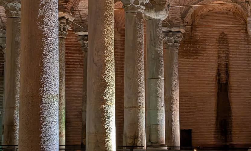 Hagia Sophia and Blue Mosque Tour with a Basilica Cistern Visit 3