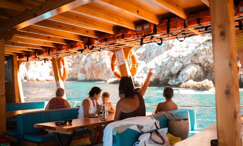 Antalya Relax Boat Tour: Lunch, Soft Drinks & Transfer 6