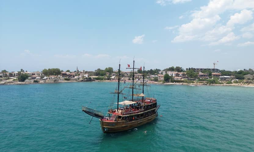 Side Pirate Boat Tour – A Full Day at Sea with Lunch & Transfer 1