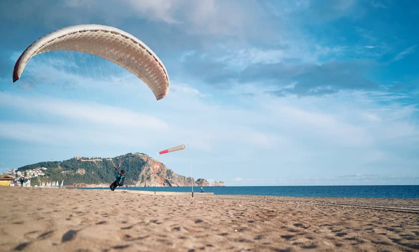 Alanya Paragliding – Tandem Flight with a Female Pilot Option 2