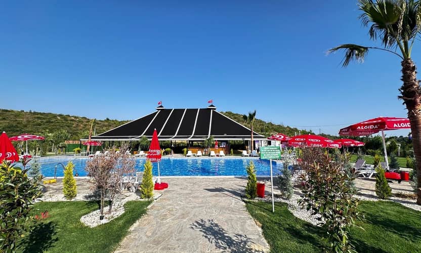 Antalya Mix Safari Tour Zoo Visit and Green Lake Boat Trip Experience 4
