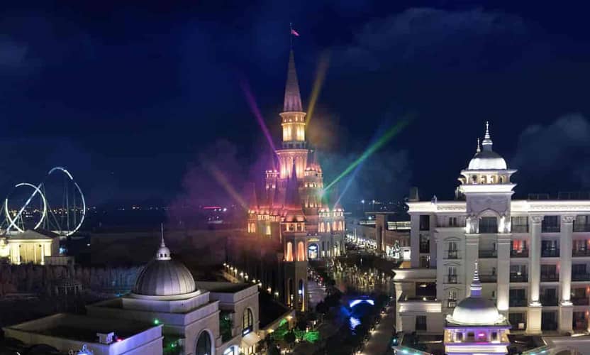Land of Legends Nachtshow ab Antalya mit Bootsparade 6