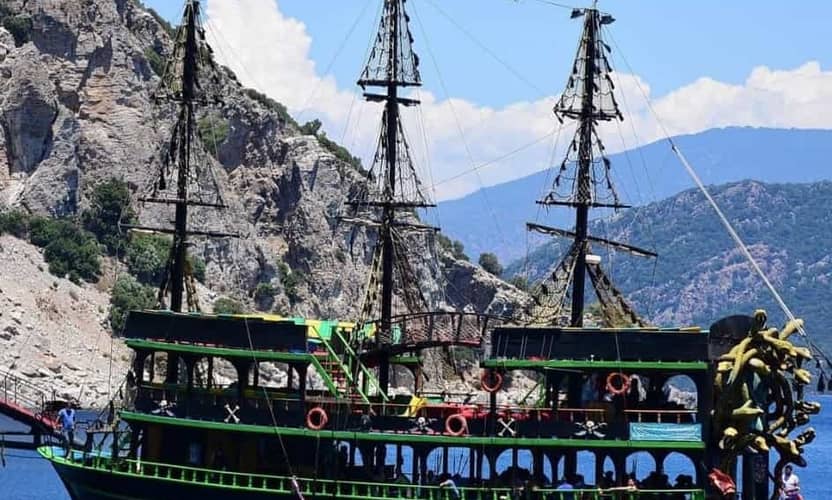 From Marmaris: Pirate Boat Trip / Lunch & Unlimited Soft Drinks 2