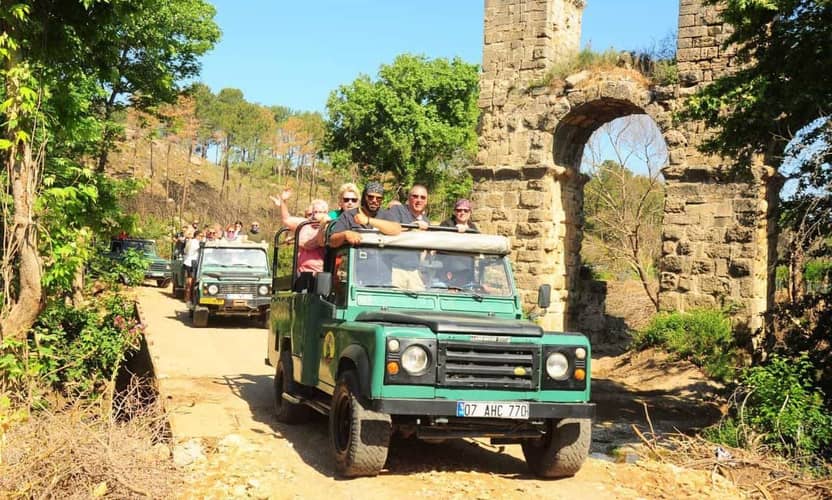 Side Family Jeep Safari with Green Canyon Boat Trip and Lunch 1