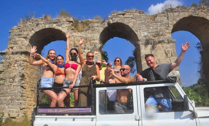 Side Jeep Safari to Green Canyon with Lunch and Transfer 3