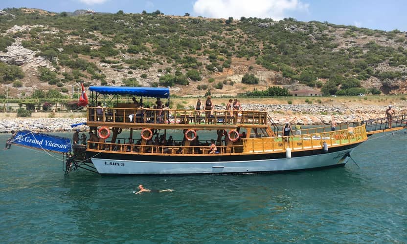 Alanya Family Boat Trip with Lunch, Transfer & Soft Drinks 2
