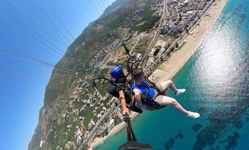 Antalya Paragliding Tandem Flight to Alanya's Cleopatra Beach 4