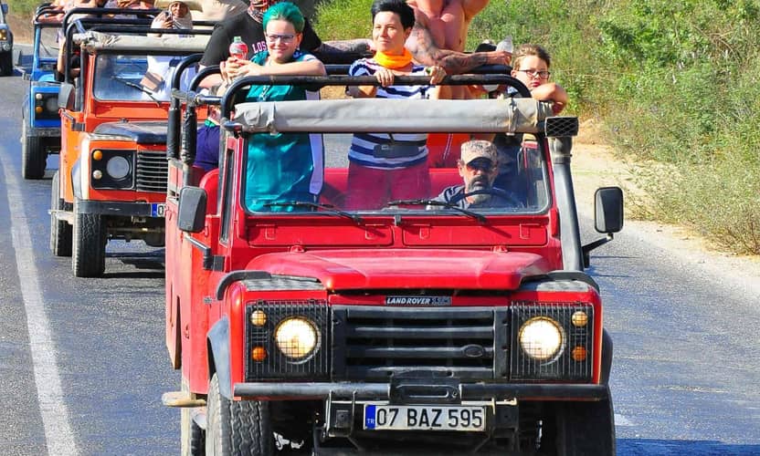 Side Jeep Safari to Green Canyon with Lunch and Transfer 2