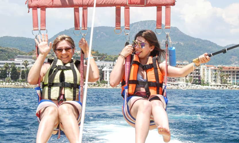 Marmaris Parasailing Experience with Speedboat Ride 4