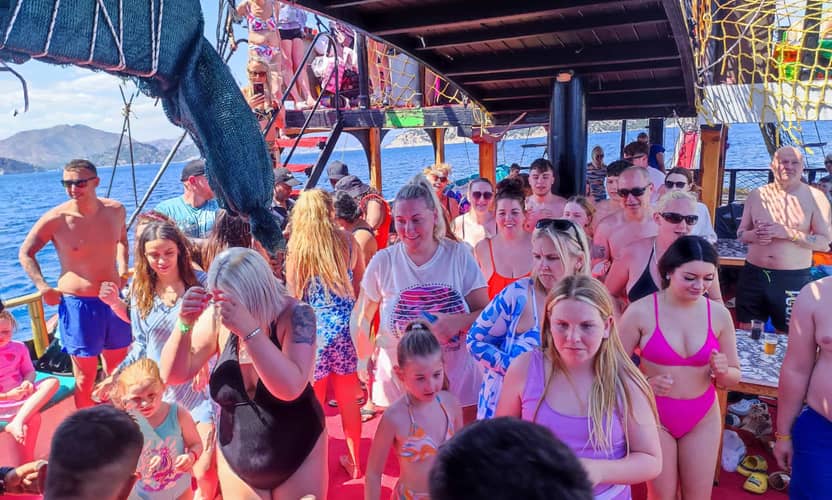 From Marmaris: Pirate Boat Trip / Lunch & Unlimited Soft Drinks 9