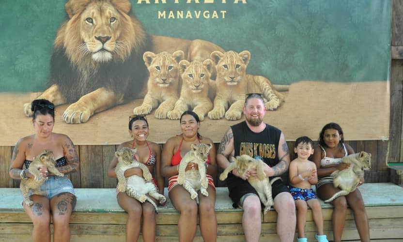 Antalya Mix Safari Tour Zoo Visit and Green Lake Boat Trip Experience 1