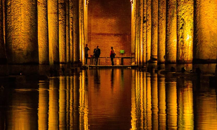 Hagia Sophia and Blue Mosque Tour with a Basilica Cistern Visit 4