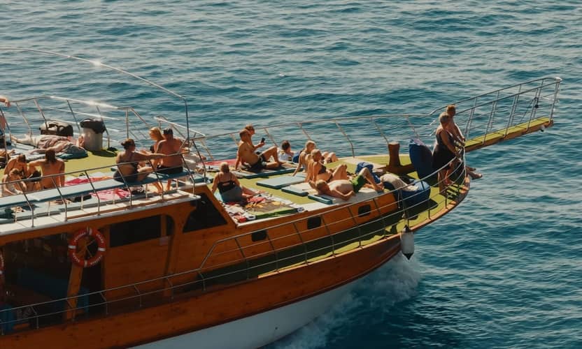Antalya Family Relax Boat Trip with Lunch, Soft Drinks & Transfer 8