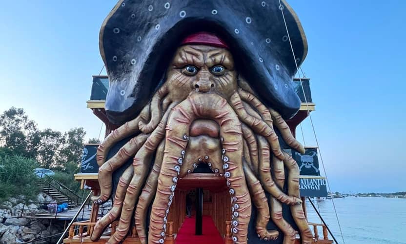 Antalya Family Pirate Boat Trip – Lunch, Transfer & Soft Drinks 2