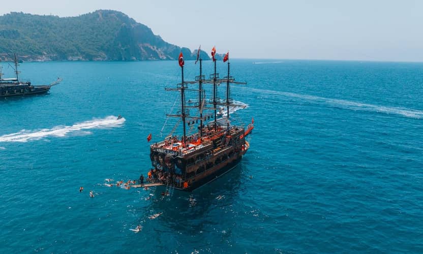 Antalya Pirate Boat Trip with Lunch, Soft Drinks & Transfer 1